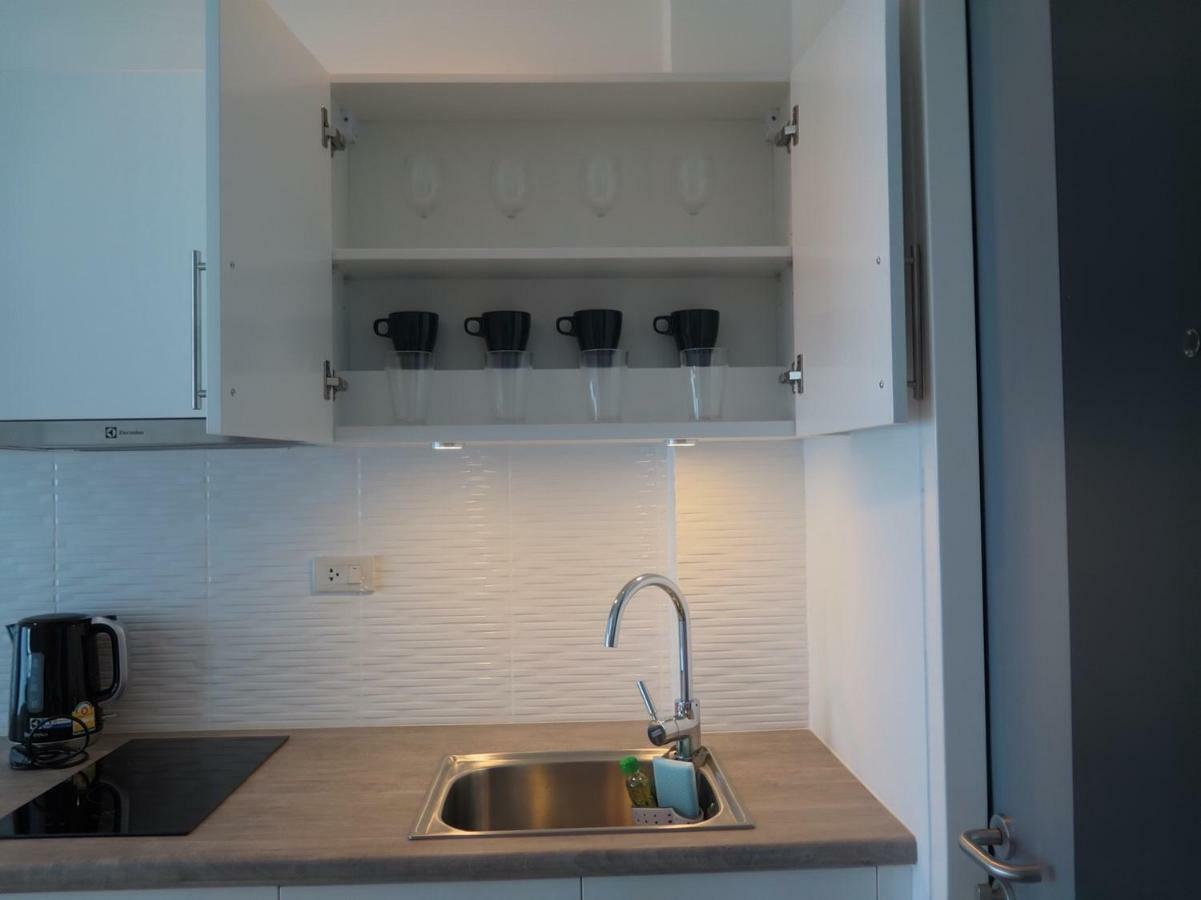 Apartment Grandblue Condominium#702 Seaview Topfloor Maephim Rayong Mae Phim