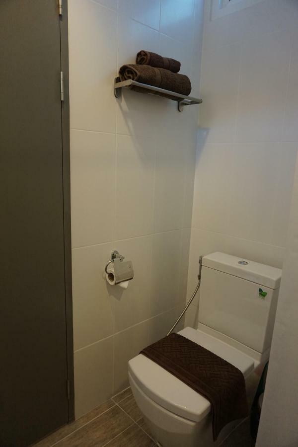 Apartment Grandblue Condominium#702 Seaview Topfloor Maephim Rayong Mae Phim